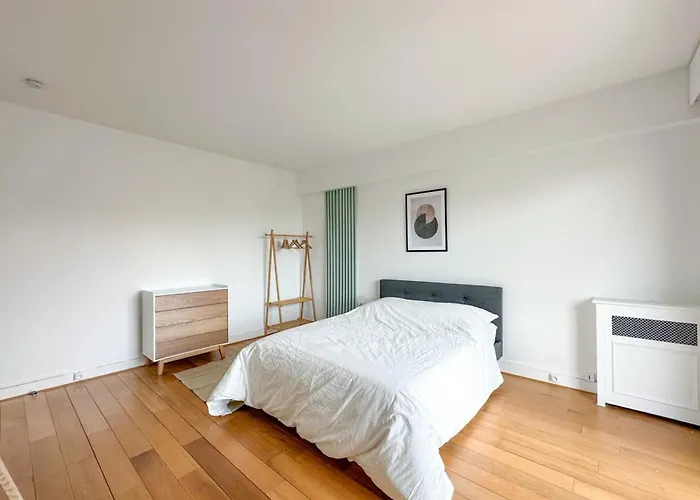 Feriehus Flexliving - - Ternes Paris